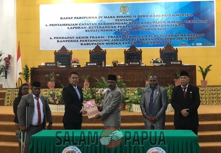 DPRD MIMIKA SETUJUI PP-APBD 2022 DENGAN CATATAN REKOMENDASI