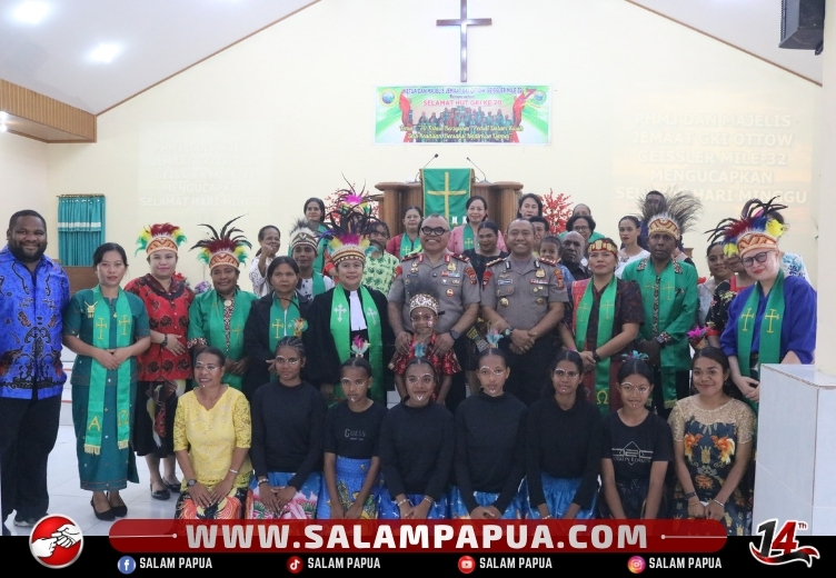 Kapolda Papua Tengah Sosialisasikan Layanan 110 Saat “Minggu Kasih” Di GKI Mimika