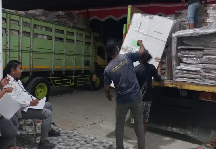 KPU Mimika Telah Terima Logistik 4.775 Kotak Suara Untuk Pemilu 2024