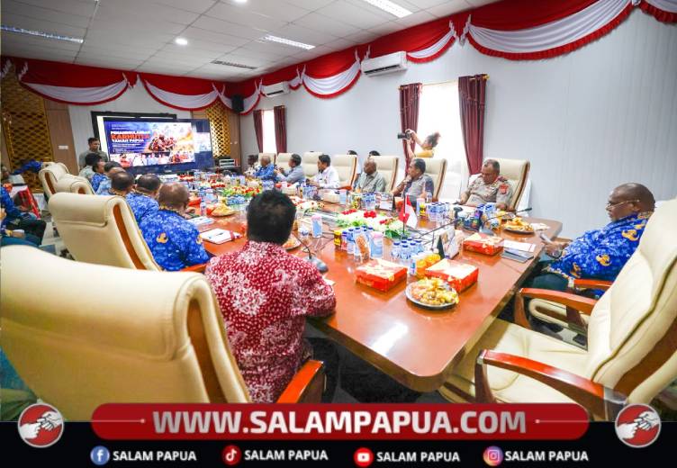 Kapolda Papua Tengah Ajak Pemda Se-Tanah Papua Bersatu Tangani Karhutla Di Papua Selatan