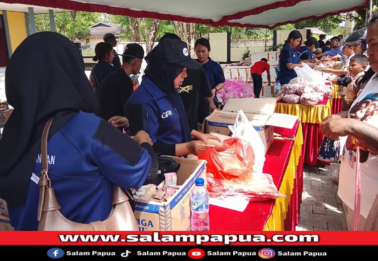 Datangkan 15 Ton Bawang Dari Bima, Dinas Ketahanan Pangan Mimika Gencarkan Pasar Murah