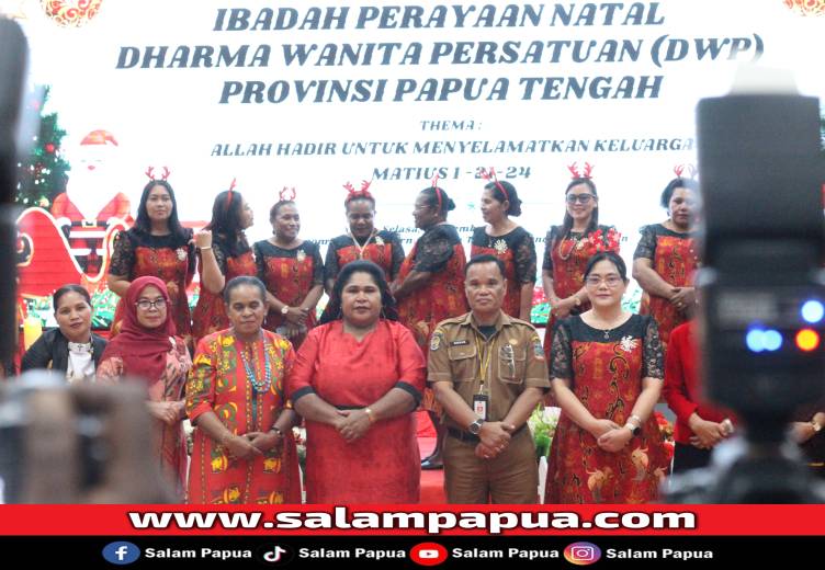 Ibadah Perayaan Natal DWP Papua Tengah: Hadirkan Damai Dan Kasih Kristus Di Tengah Masyarakat