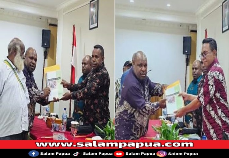 LEMASA Versi Musdat Serahkan Dokumen Ke MRP Dan Kesbangpol Papua Tengah, Masyarakat Adat Amungme Diajak Bersatu