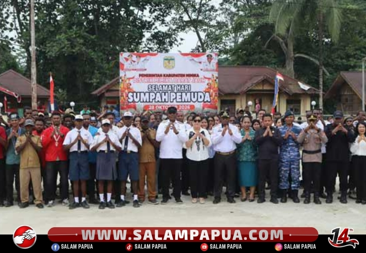 Jadi Inspektur Upacara Sumpah Pemuda Di Mimika Barat Jauh, Bupati John Rettob: Pemuda Harus Jadi Agen Pembangunan