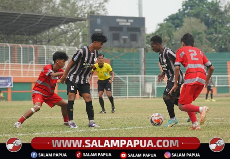 Suasana pertandingan Akademi WBFC melawan Saint Prima pada partai puncak Piala Soeratin U17 Jawa Barat Tahun 2026 di Stadion Mini Cibinong, Sabtu (12/9/2026)(Salampapua.com/Dokumen Akademi WBFC)
