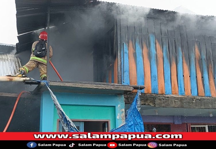 Anak Kecil Nyalakan Kompor, Rumah Warga Di Jalan Pendidikan Timika Hangus Terbakar