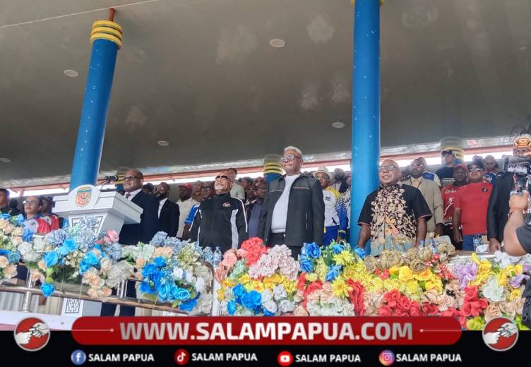 Gubernur Meki Nawipa Resmi Buka Liga 4 PSSI Papua Tengah Di Mimika