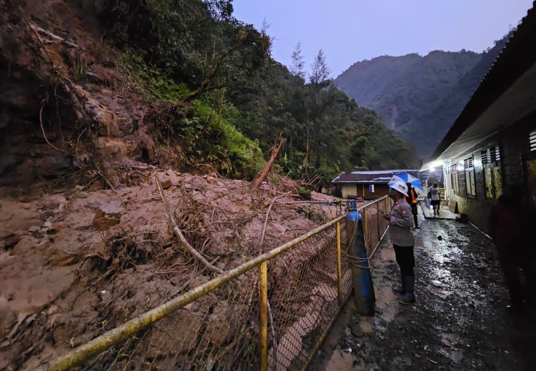 Area terdampak longsor di Gereja Banti 2, Distrik Tembagabura, Kabupaten Mimika, akibat hujan deras pada Sabtu (20/1/2024) lalu (salampapua.com/Foto Corp.comm PTFI)