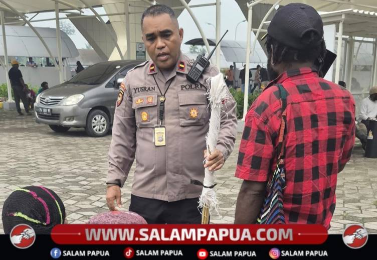 Bawa 20 Anak Panah Dari Sugapa, Penumpang Diamankan Di Bandara Mozes Kilangin Timika