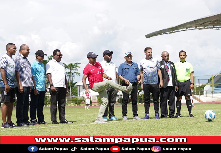 Freeport Indonesia Dukung Turnamen Sepak Bola Piala Soeratin U-15 Di Mimika Sport Complex