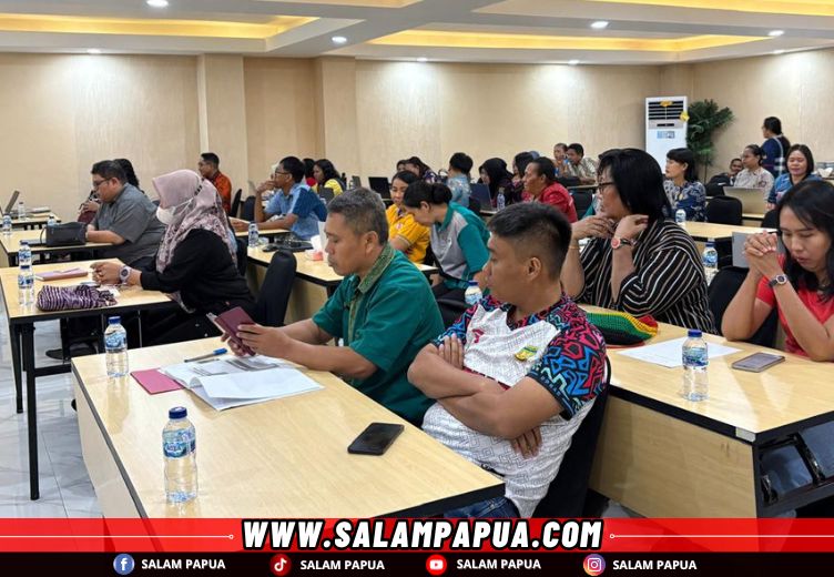 Peserta saat serius mengikuti kegiatan (salampapua.com/Evita)