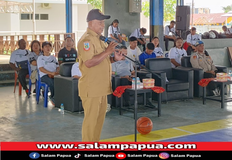 PARADE FOTO: Disparbudpora Gelar Pertandingan Basketball Antar SMA/SMK Se-Kabupaten Mimika