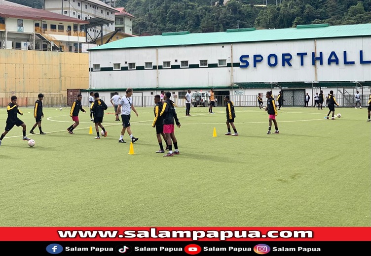 PARADE FOTO: Pengalaman Baru PFA Berlatih Di Ketinggian 2000 Mdpl